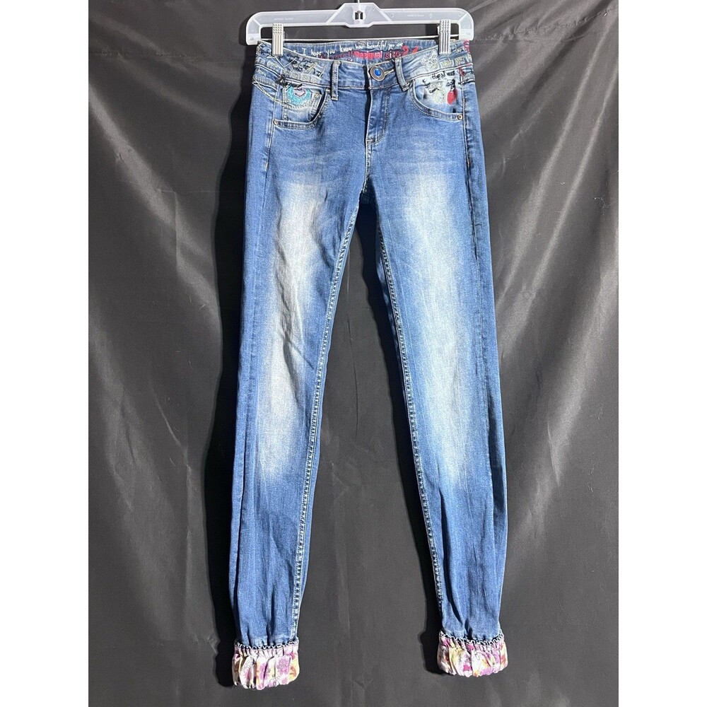 Desigual Exotic Jeans Women's 26 Embroidered Say Something Nice Boho Denim Arts